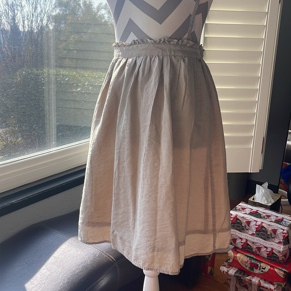 Skirt - Picture 2 of 4